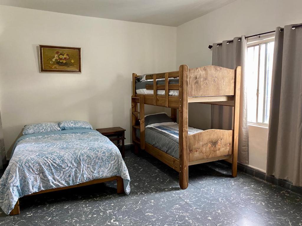 My Family In Monterrey - Hostel Екстер'єр фото