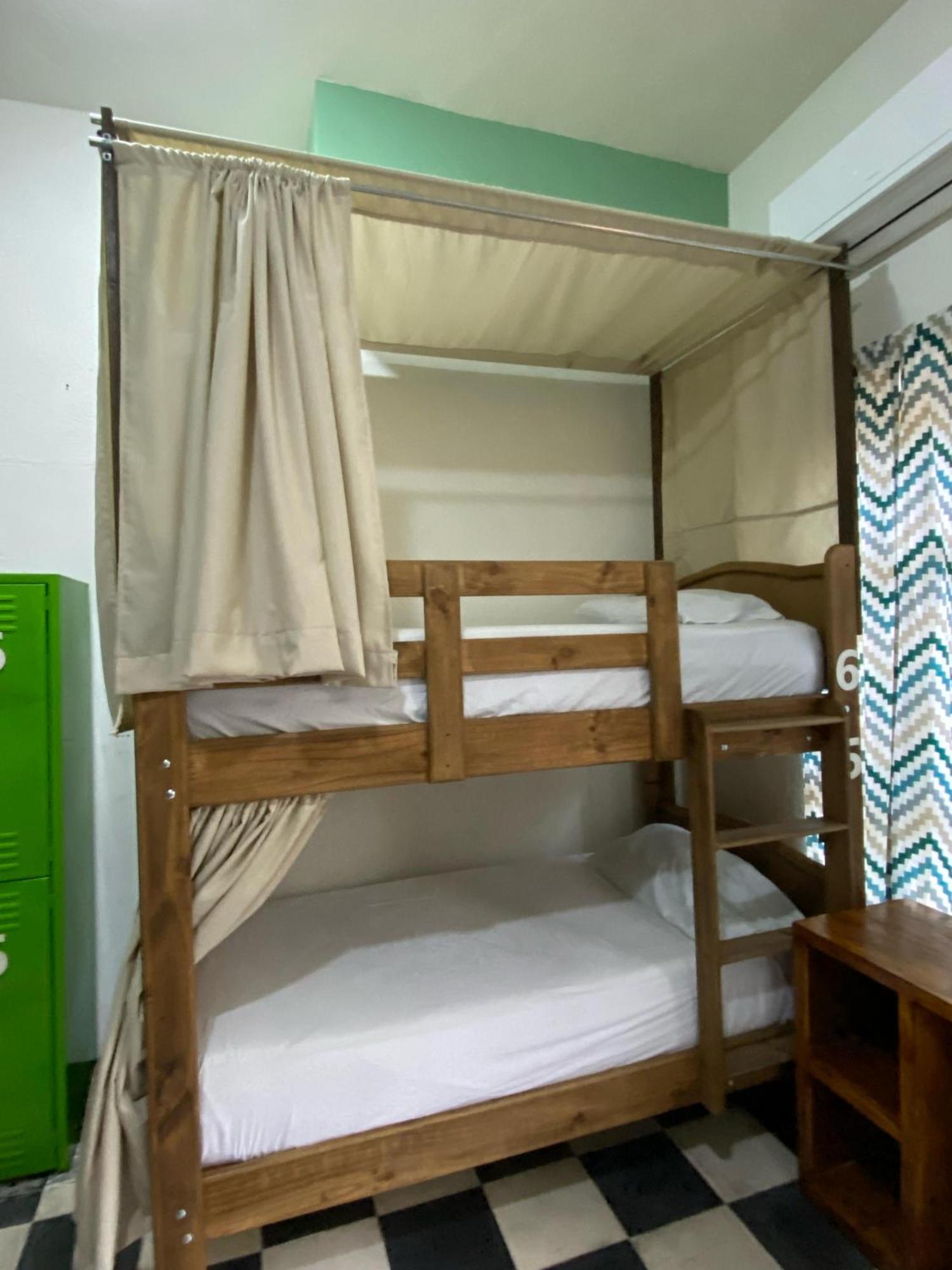 My Family In Monterrey - Hostel Екстер'єр фото