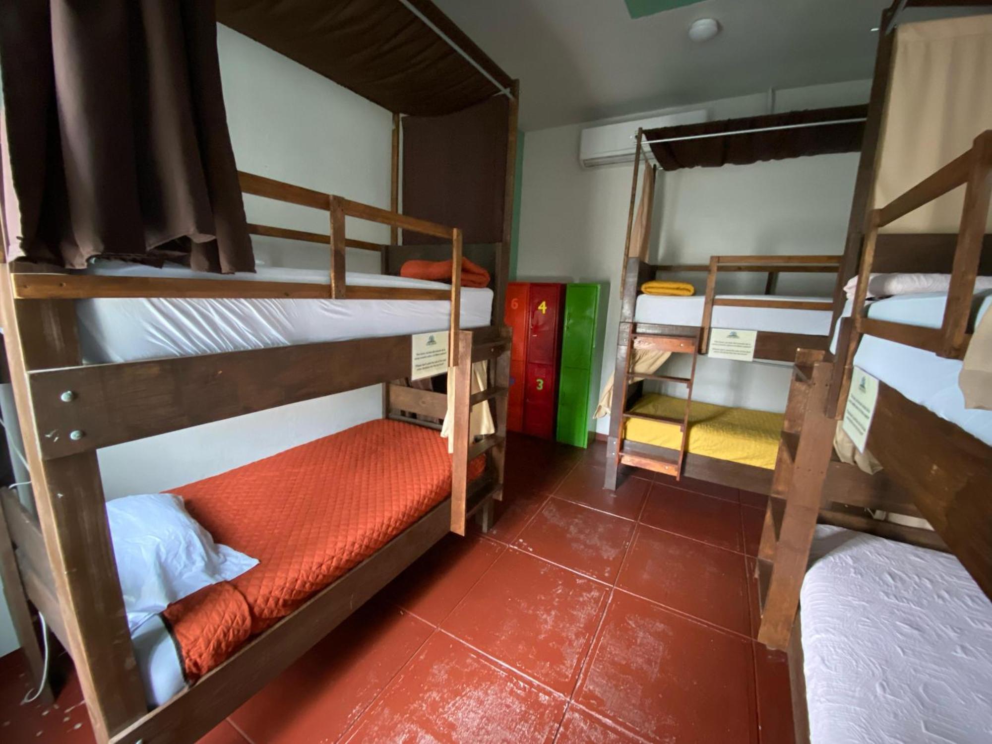 My Family In Monterrey - Hostel Екстер'єр фото