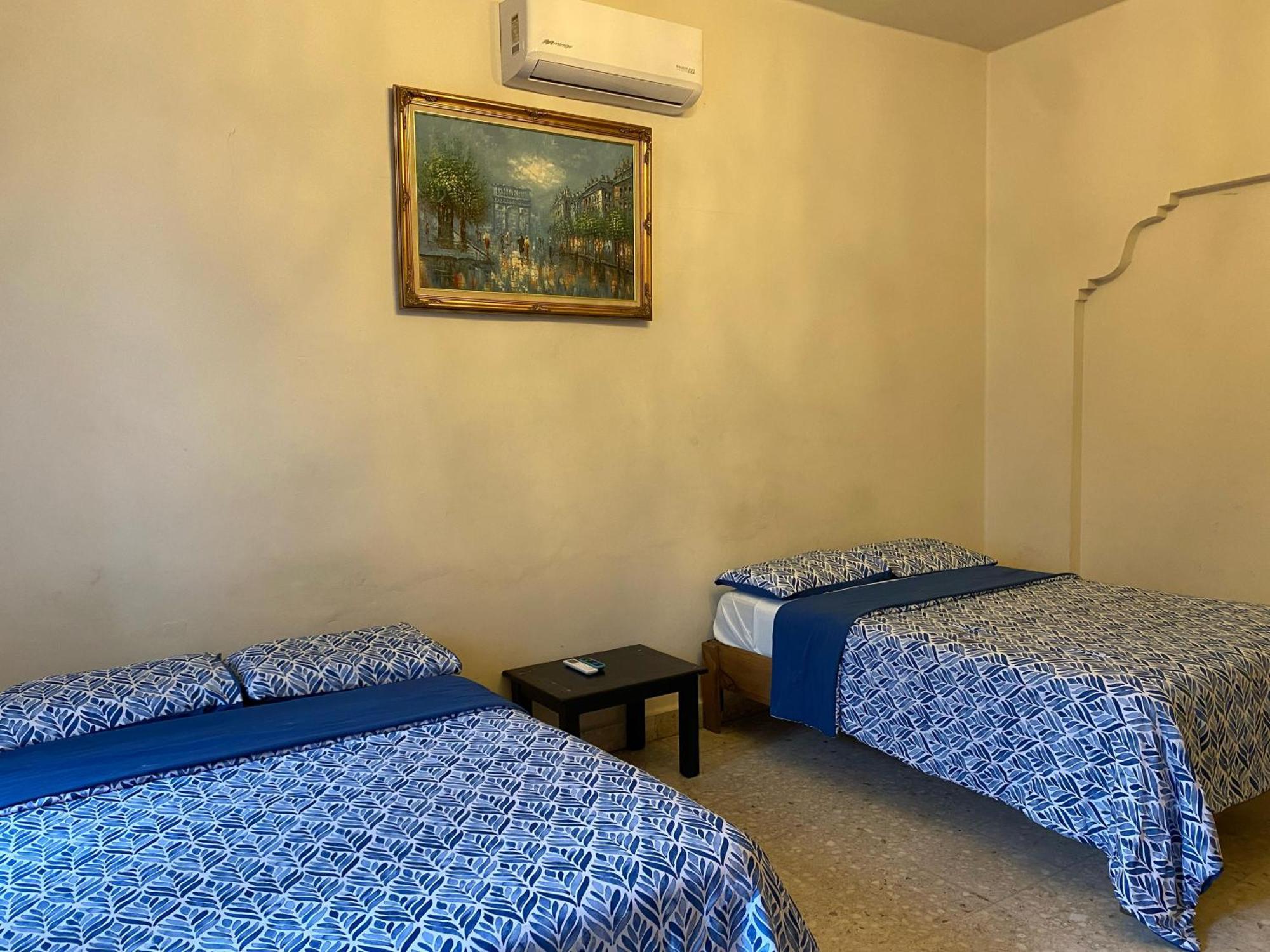 My Family In Monterrey - Hostel Екстер'єр фото